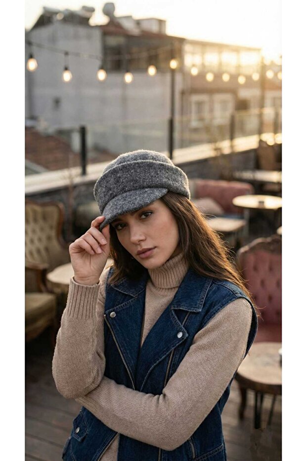 قبعة صوفية بحافة واسعة - 1