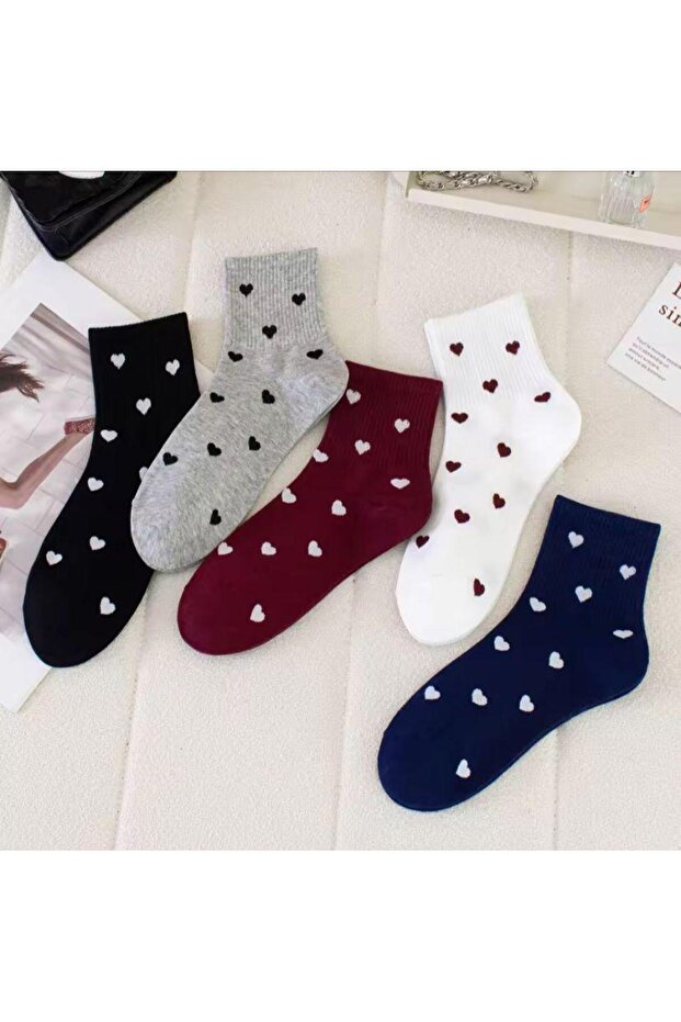 Economical Pack of 5 Heart Patterned Tennis Socks Set