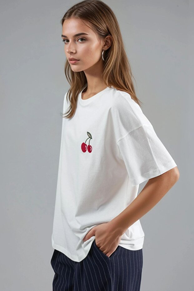 Oversize Nakışlı Örme T-Shirt - 3