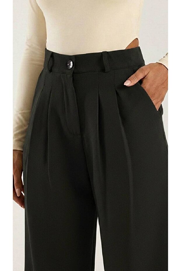 Palazzo Fabric Pants Model3