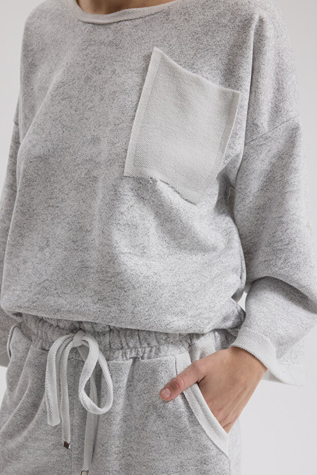 طقم فضفاض من قطعتين - 4