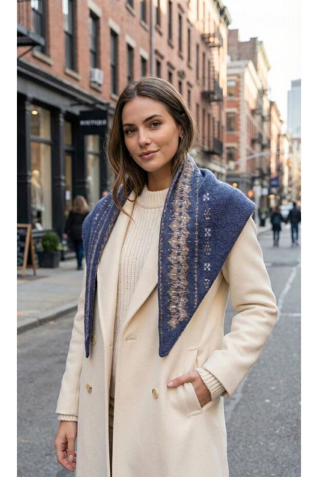 Triangle Healy Scarf - 3