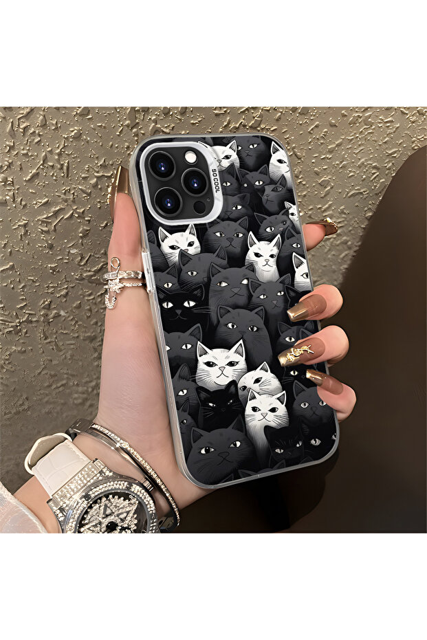 حافظة متوافقة مع هاتف iPhone 16 Pro، مصنوعة من السيليكون بحافة صلبة ومضادة للسقوط بنمط قطة - 2