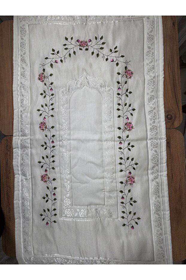 İğne oyası seccade takımı - 8