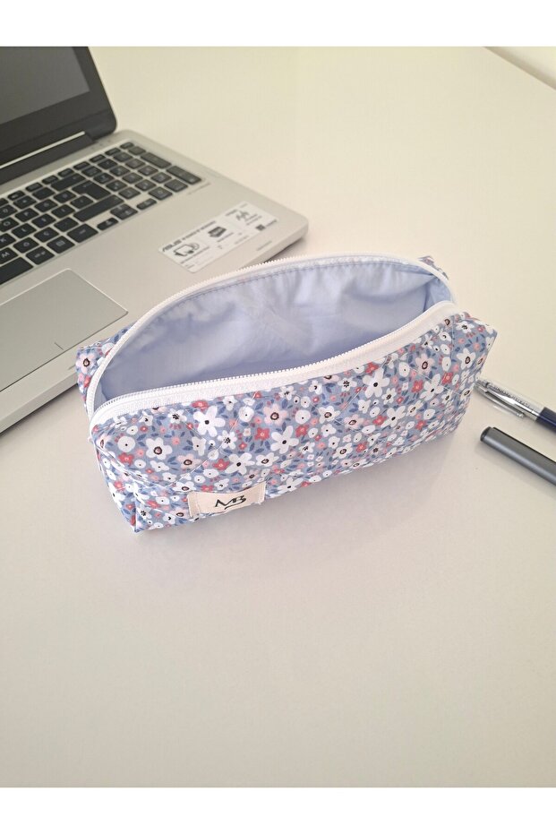 Blue Flower Pattern Pencil Case - 1