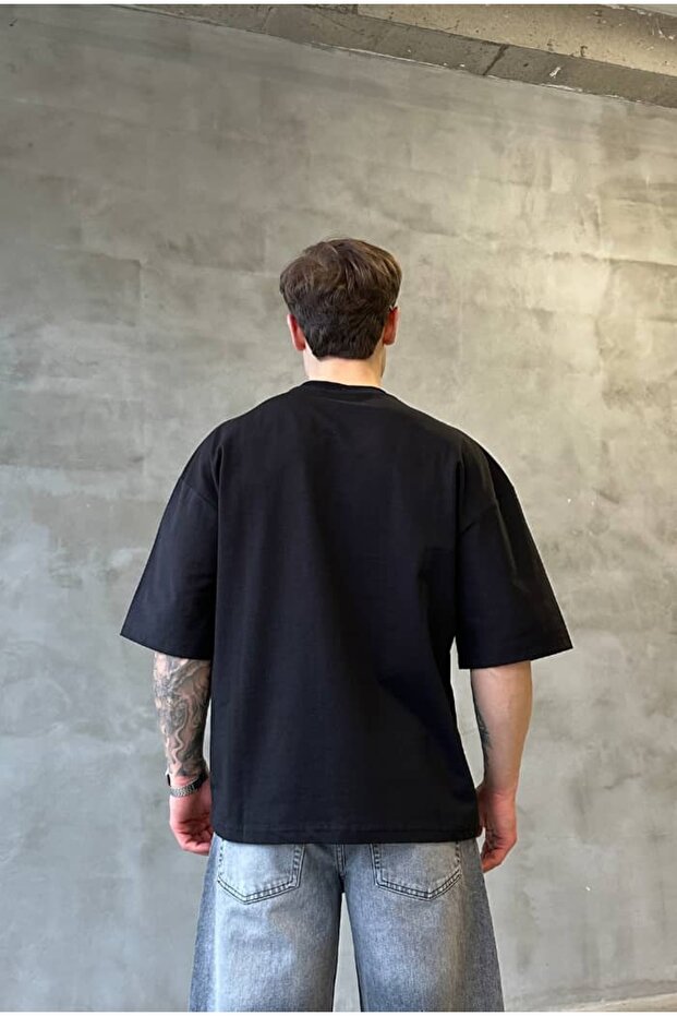 Oversized Basic Premium T-Shirt - 6