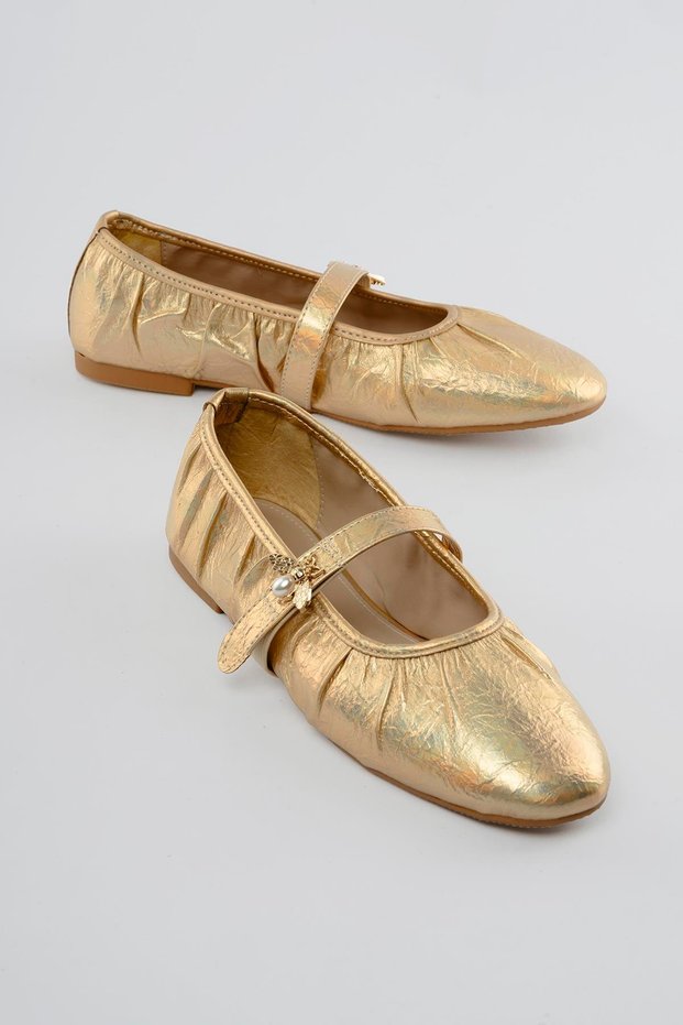 Women's Ballerinas with Wrinkled Leather Look and Pearl Buckle in Bee Gold