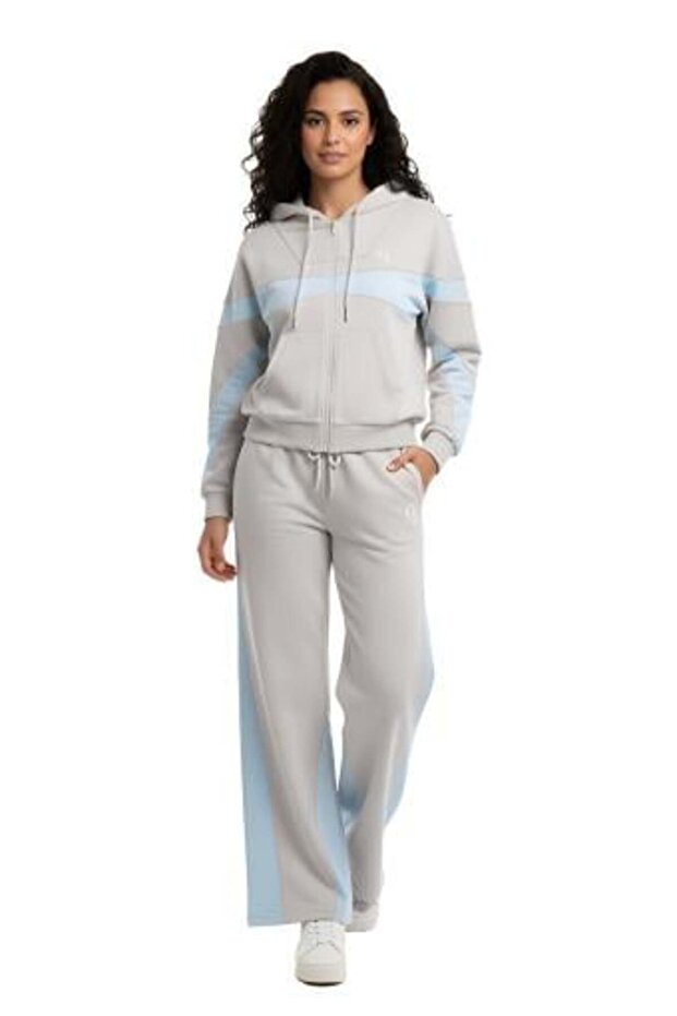 طقم من قطعتين - 1