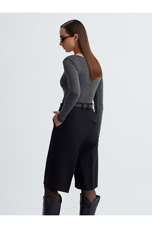 72261 Kemerli Bermuda Şort-Siyah - 3