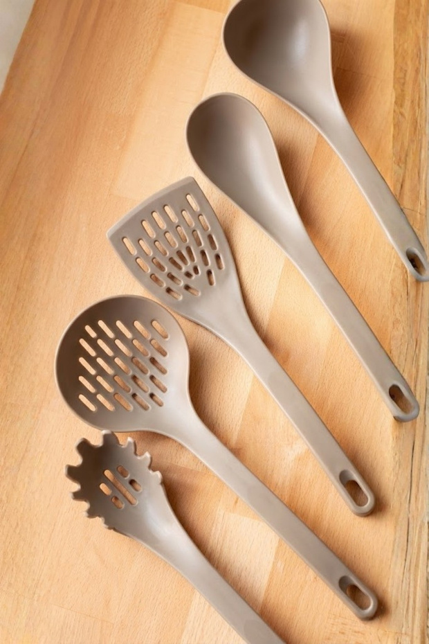 Standlı 6 Parça Mutfak Servis Seti - 2