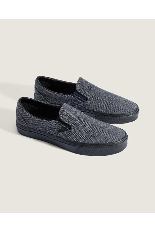 Classic Slip-On - 1