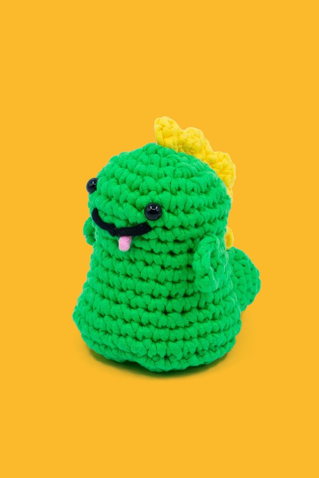 selfiko Abidino - Yeni Başlayanlar İçin Dinazor Amigurumi Örgü Kiti - Video & Tüm Malzemelerle Hobi Seti
