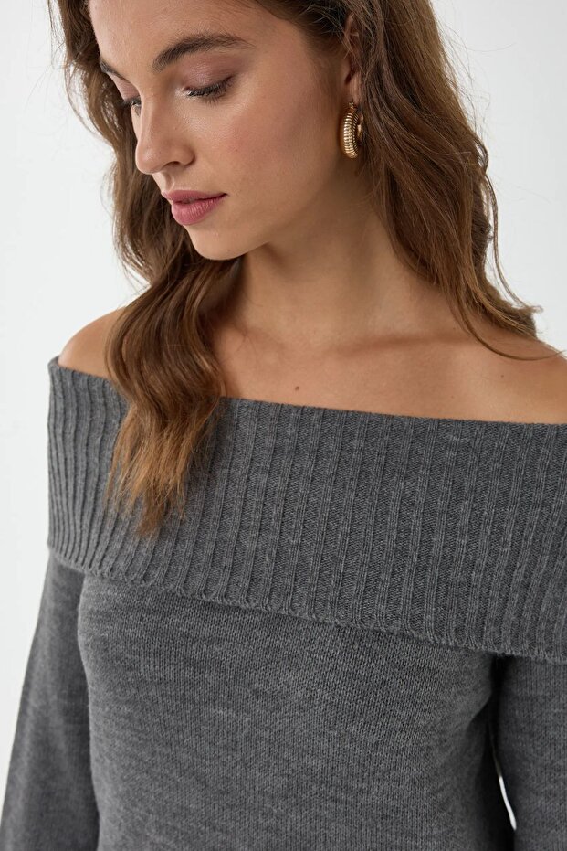 Madonna Yakalı Örme Kazak - 5