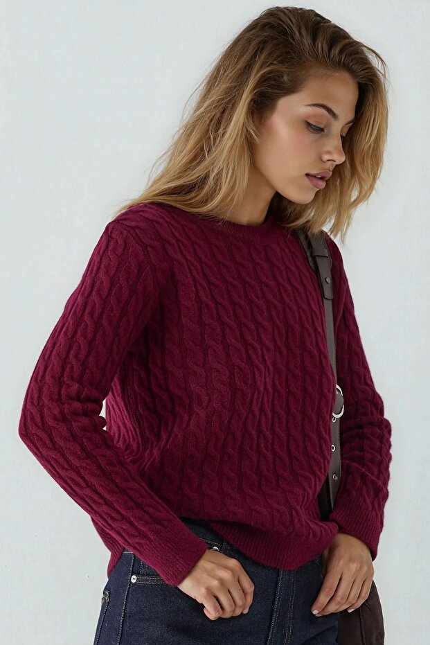 Pullover mit Rundhalsausschnitt und dicker Haarstruktur - 2