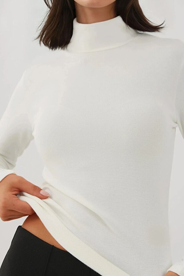 Ultra Yumuşak Slim Fit Dik Yaka Örme Üst - 2