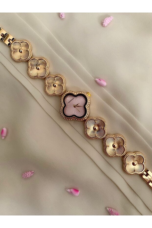 Vintage Gold Women's Watch with Clover Design, Gift Box Included