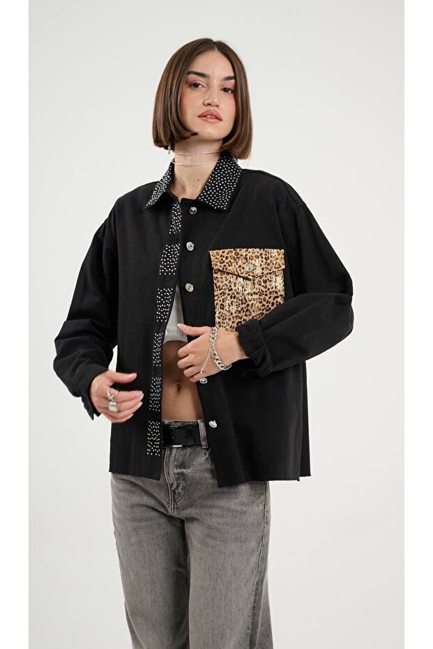 سترة جينز بنقشة الفهد باللون الأسود - 3