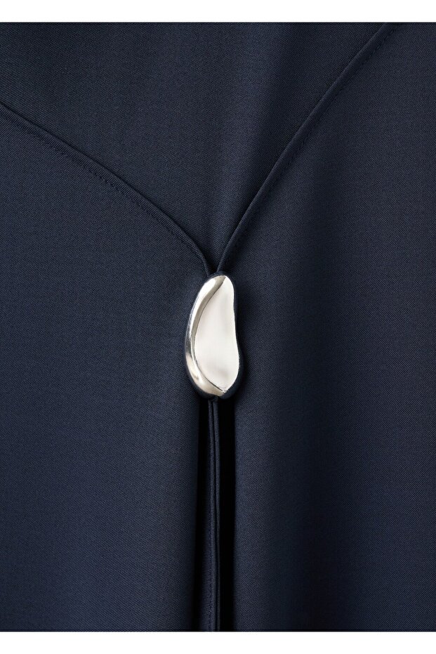 Metal süslemeli evaze elbise - 8