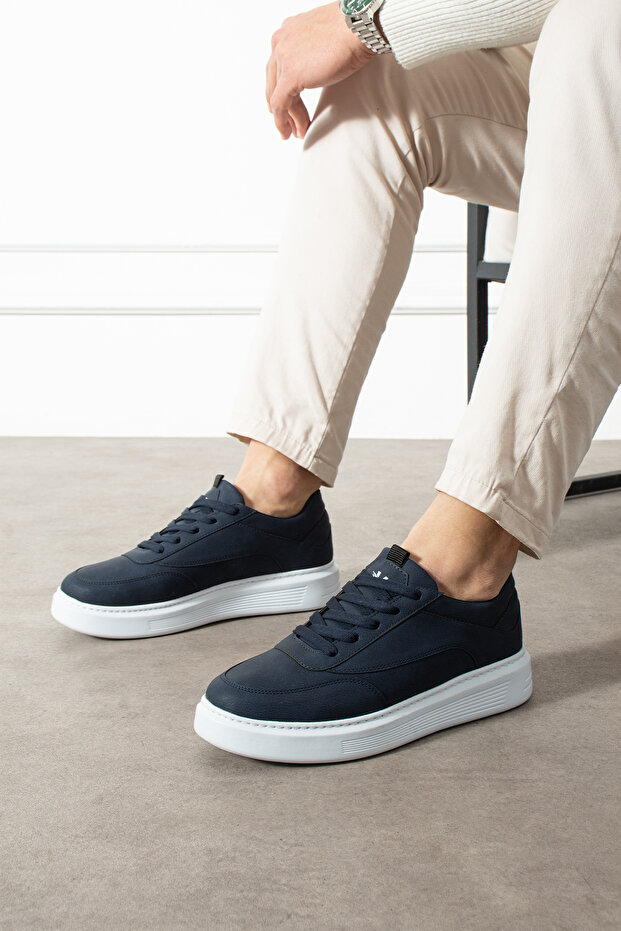 Lynor Men's Navy Blue Lace-Up Flat Sole Sneaker Shoes