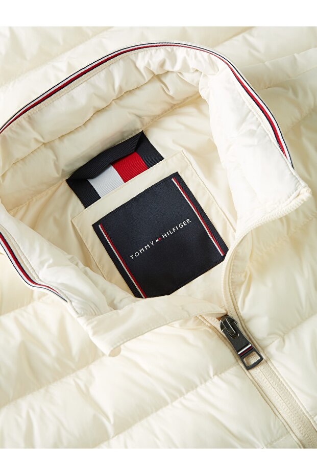 PACKABLE RECYCLED JACKET - 3