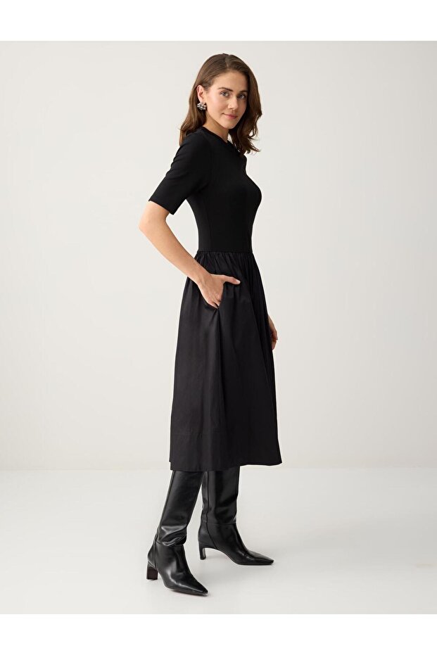 Siyah Bisiklet Yaka Dirsek Kol Örme Midi Elbise - 4