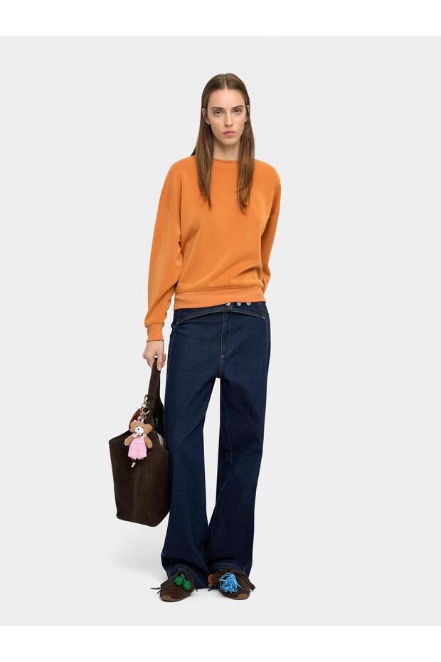 Basic Sweatshirt - 2