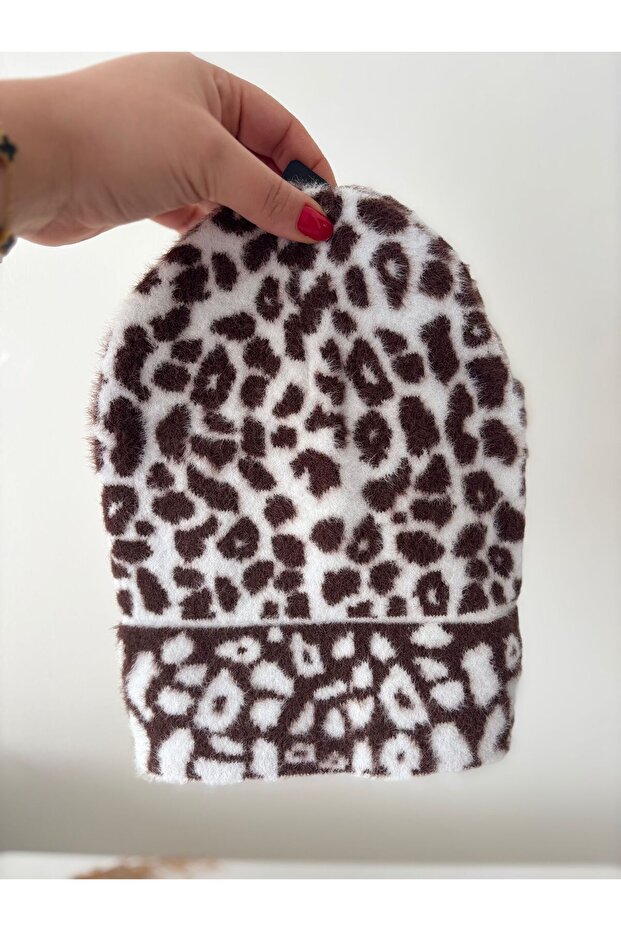 قبعة محبوكة ناعمة بنقشة الفهد - 4