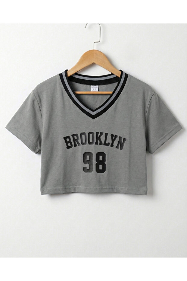 Brooklyn Printed Girls' Crop T-Shirt
