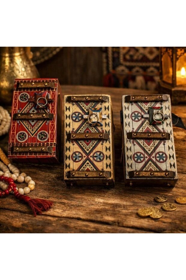 صناديق توزيعات "نجدية" تراثية