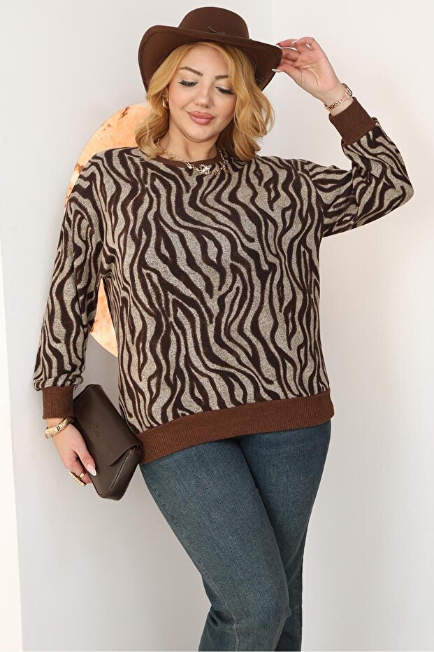 سترة ناعمة منقوشة بمقاس كبير - 3