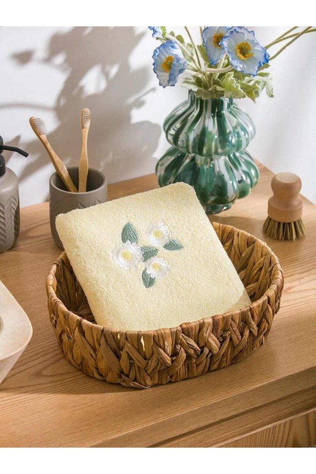 Green Floral Embroidered Face Towel Set of Cotton 50X80 cm (S6)