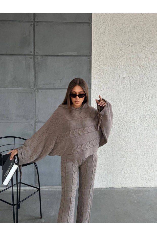 New Season Double Knitwear Hooded Set Knitted Pattern Women