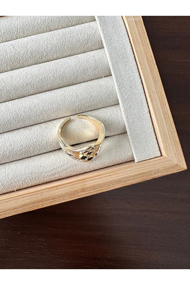 خاتم أورورا من الحجر الأسود - 2