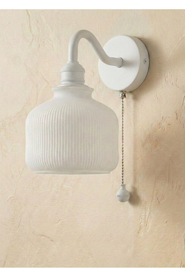 Wall Sconce with Chain Switch | Modern Vintage Decorative Sconce | E27