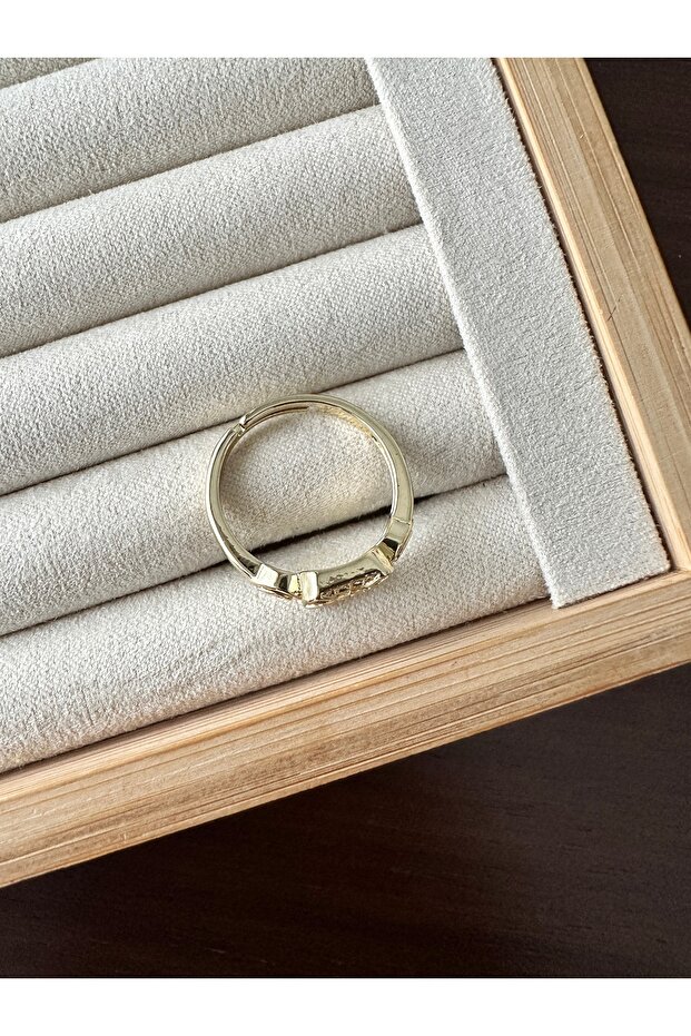 خاتم ذهبي مربع الشكل من ماركة جولد كار - 2