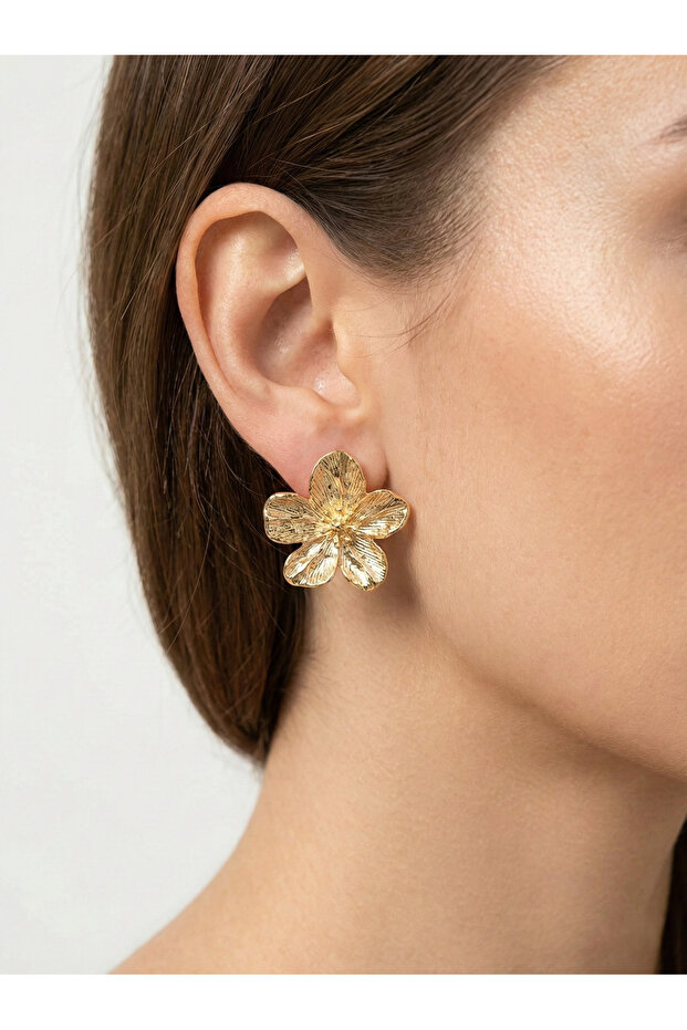 Flower Form Earrings Elegant Minimal Women's Steel Earrings