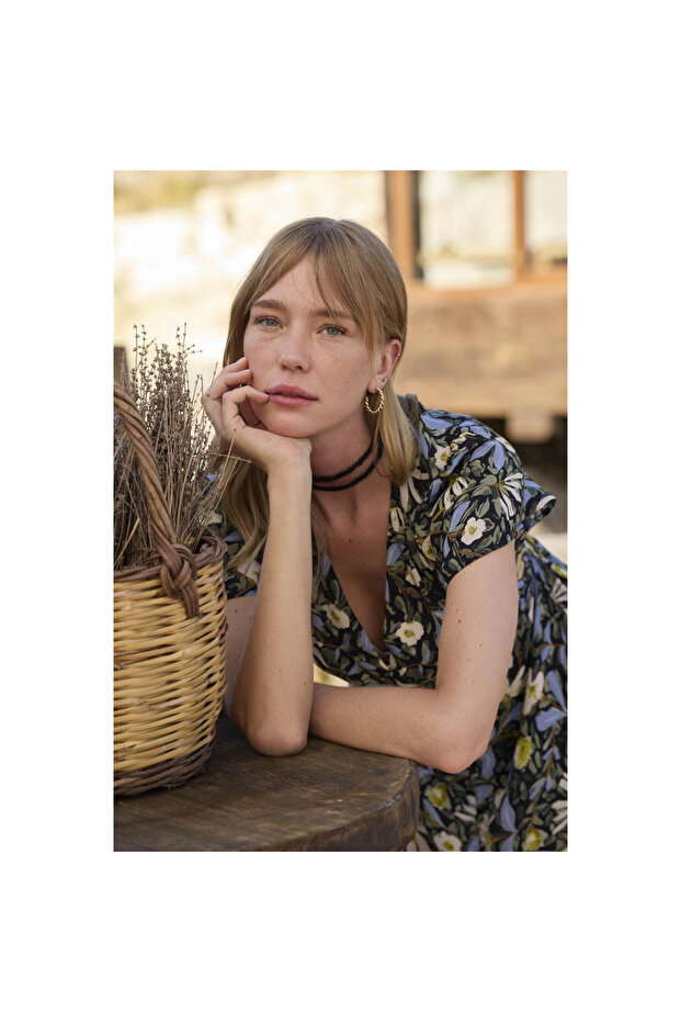 100% Viscose Patterned Front Buttoned Dress - 7