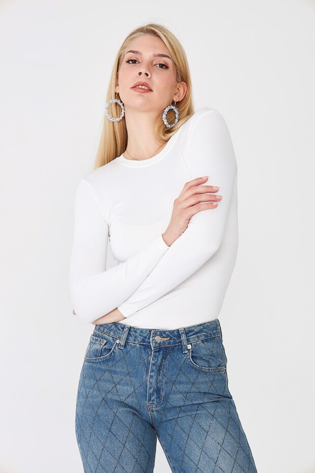 Women's Ultra Soft Round Neck Long Sleeve Blouse White
