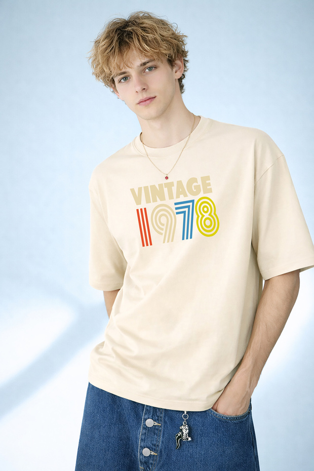 Men's Nostalgic Design 1978 Printed Crew Neck Beige T-Shirt
