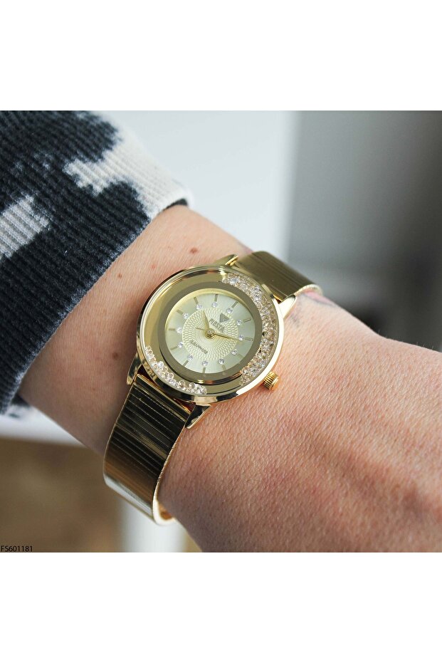 Fs601281 Women's Wristwatch with Steel Strap