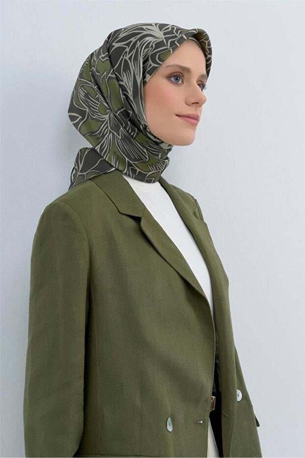 وشاح حرير ساتان 9539D E26YA9539D01-35