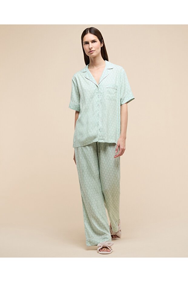 Women Sage Printed Pyjama Set