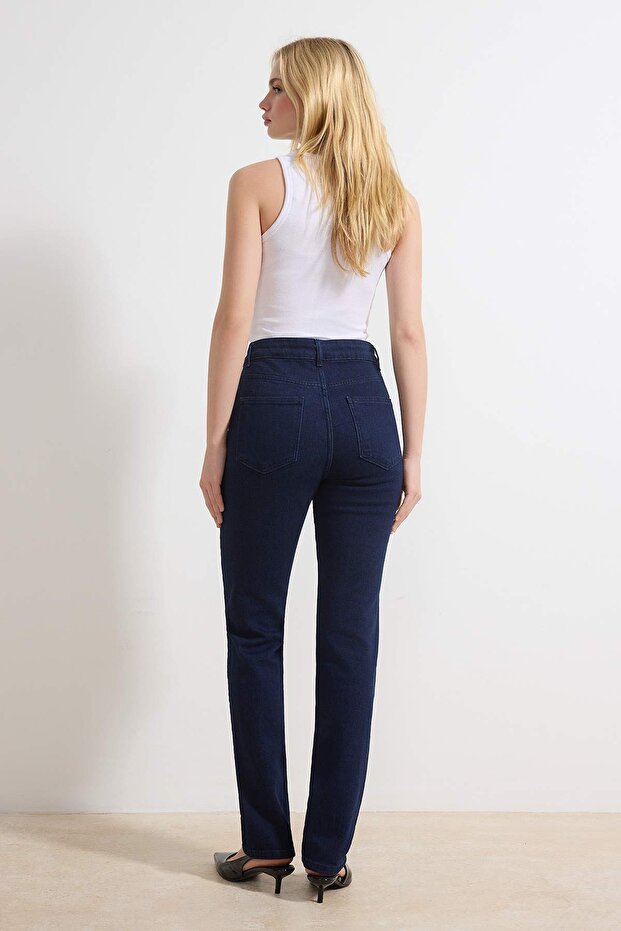 Koyu Mavi Yüksek Bel Az Esnek Straight Düz Kesim Slim Jeans TWOSS26JE00102 - 4