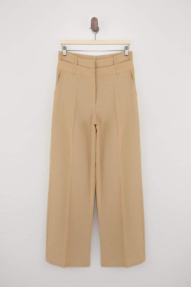 Limited Edition Bej Çift Kemer Detaylı Wide Leg/Geniş Paça Pantolon TWOSS26PL00052 - 5