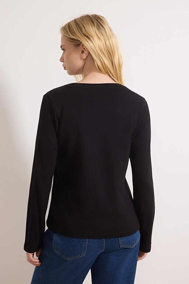 Siyah %100 Pamuk Regular/Normal Kalıp Basic V Yaka Uzun Kollu Örme T-Shirt TWOAW21TS0099 - 4