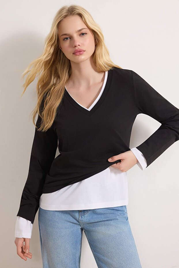 Siyah-Beyaz 2'li Paket %100 Pamuk V Yaka Regular/Normal Kesim Örme T-Shirt TWOAW25TS00002 - 9