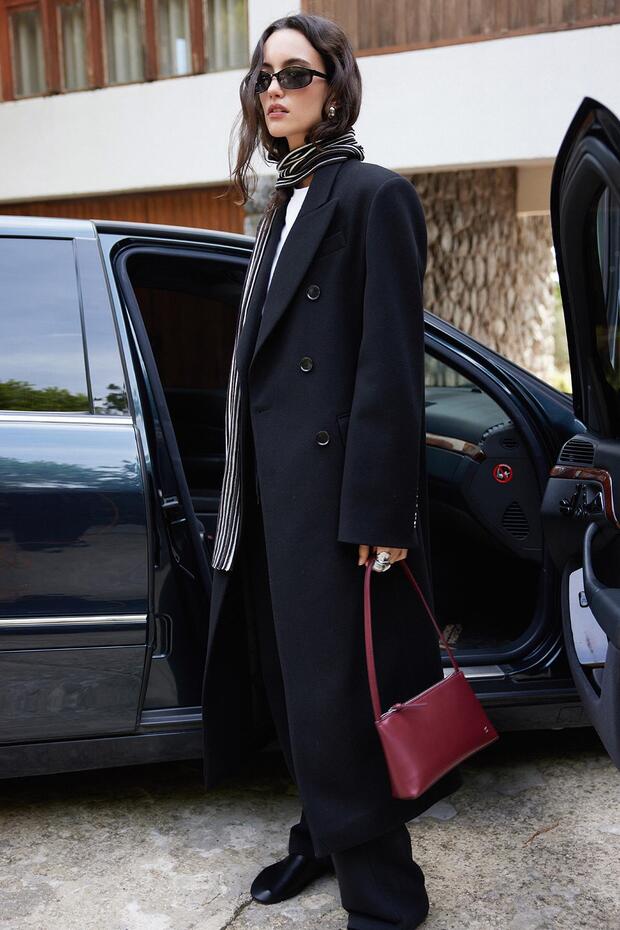 Black Edge Double Breasted Coat - 1
