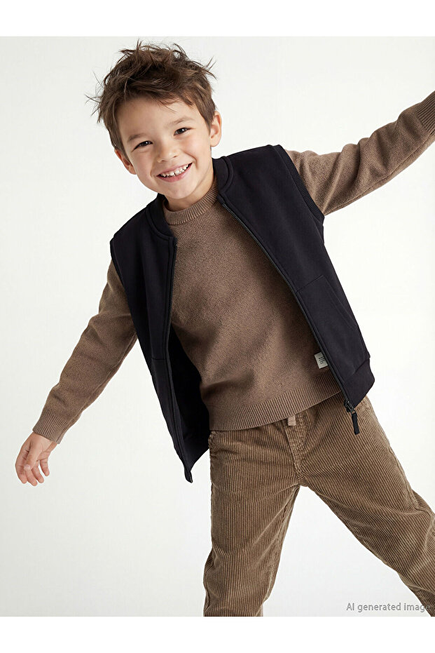 Lcw Kids Boys' Zippered Crew Neck Vest
