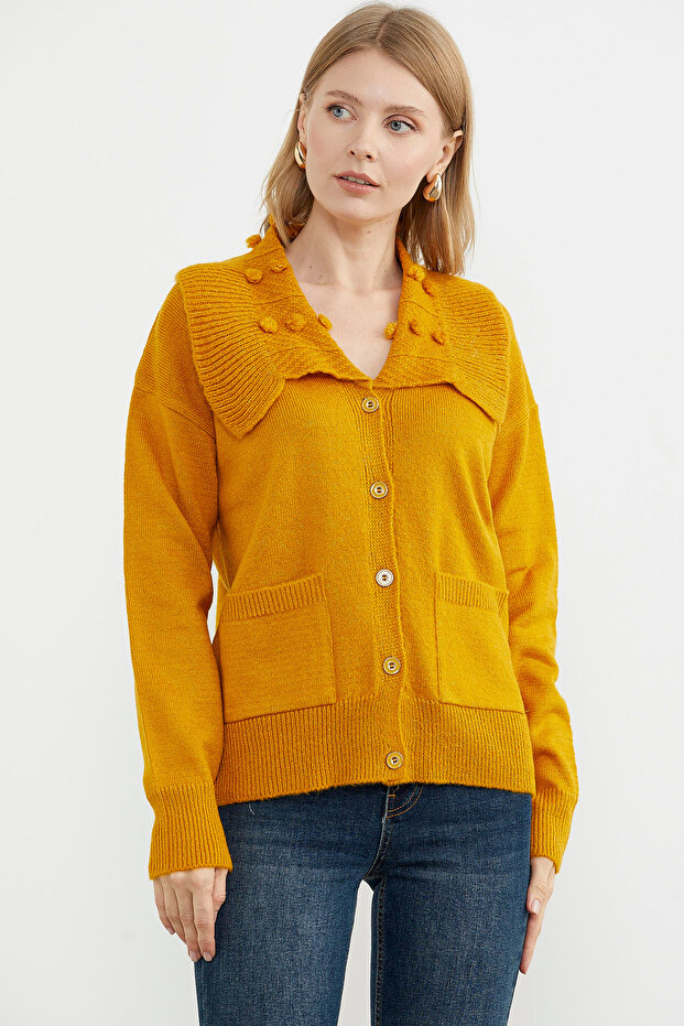 Wide Collar Pocket Knitwear Cardigan - Apricot