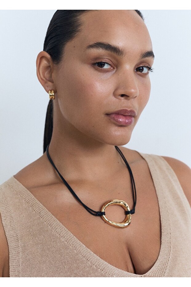 V yakalı triko bluz - 8